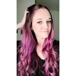 Meet your Posher, Julia